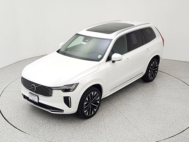 Certified 2025 Volvo XC90 B6 Plus AWD/4WD image 13