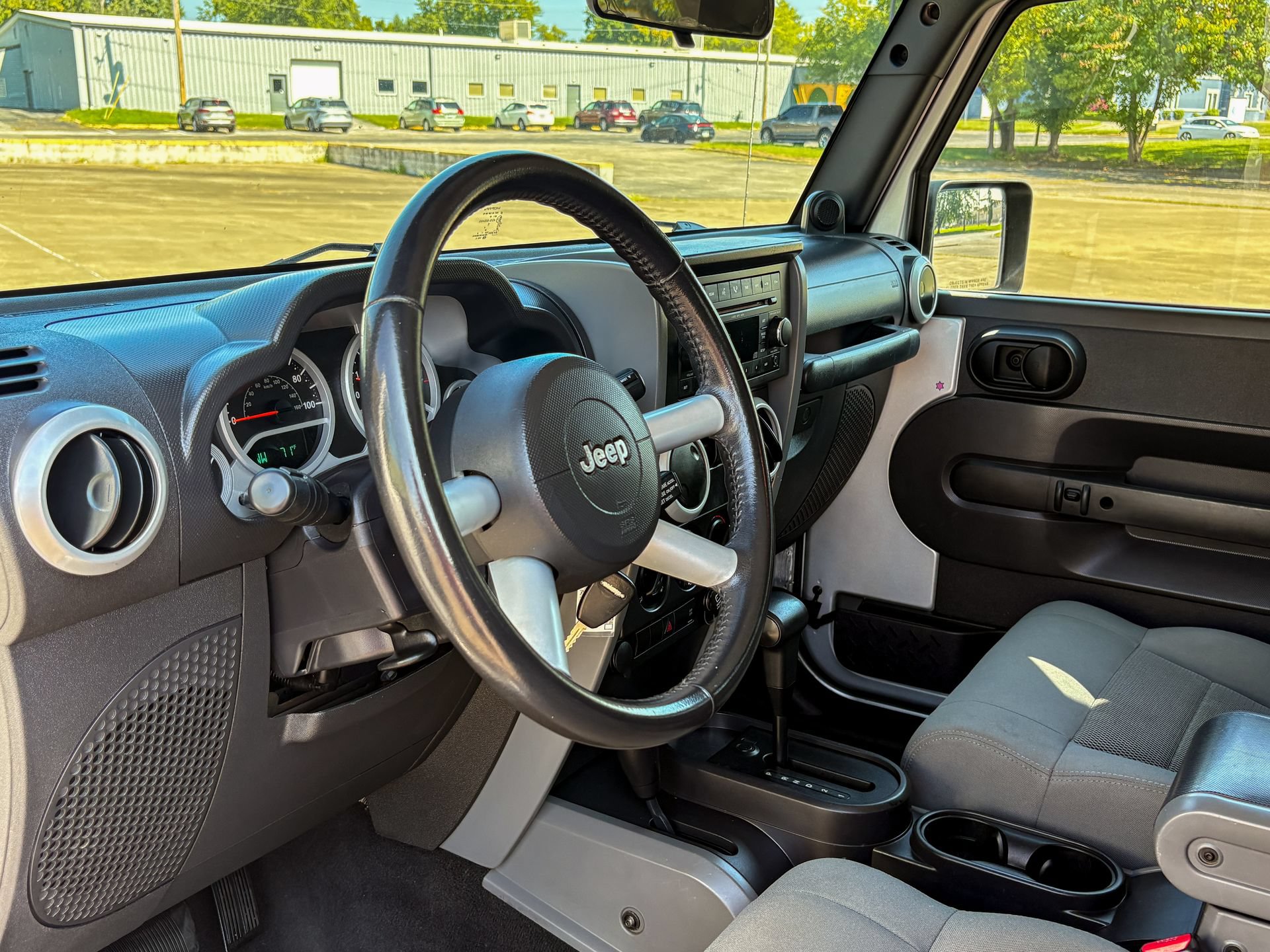 Used 2008 Jeep Wrangler Sahara w/ PWR Convenience Group AWD/4WD image 12