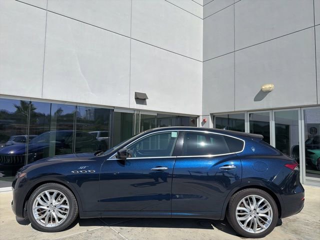 Certified 2022 Maserati Levante GT AWD/4WD image 5