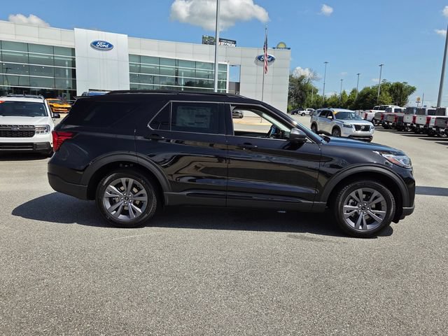 New 2026 Ford Explorer Active w/ Active Comfort Package AWD/4WD image 13