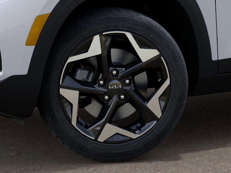 Used 2025 Kia Seltos EX image 9
