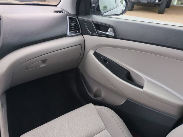 Used 2016 Hyundai Tucson SE w/ Option Group 02 AWD/4WD image 17