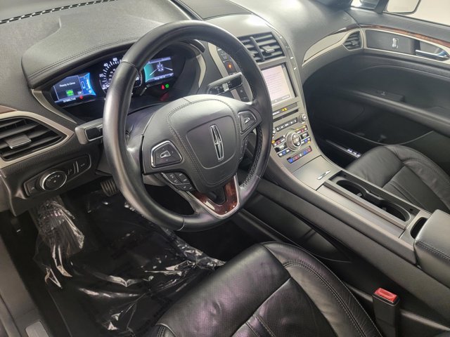 Used 2017 Lincoln MKZ Reserve w/ Climate Package FWD image 12