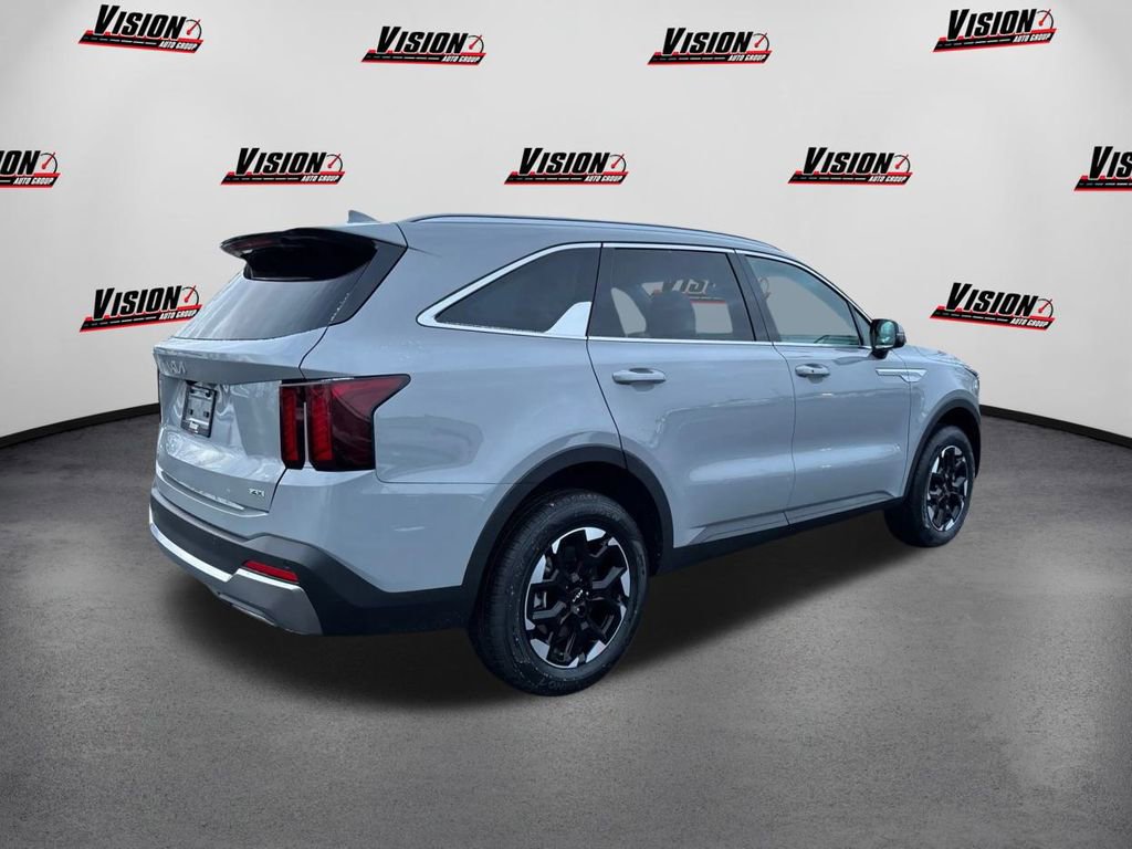 New 2026 Kia Sorento S image 5