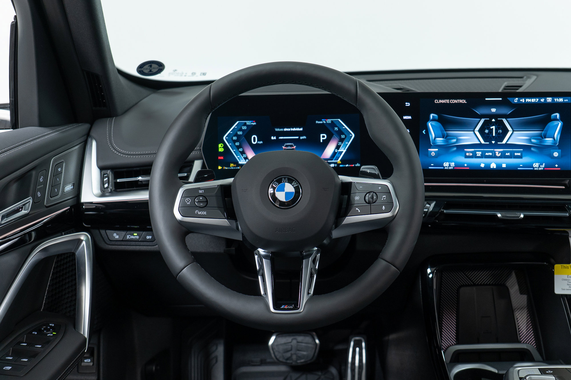 New 2026 BMW X1 xDrive28i w/ Technology Package AWD/4WD image 17