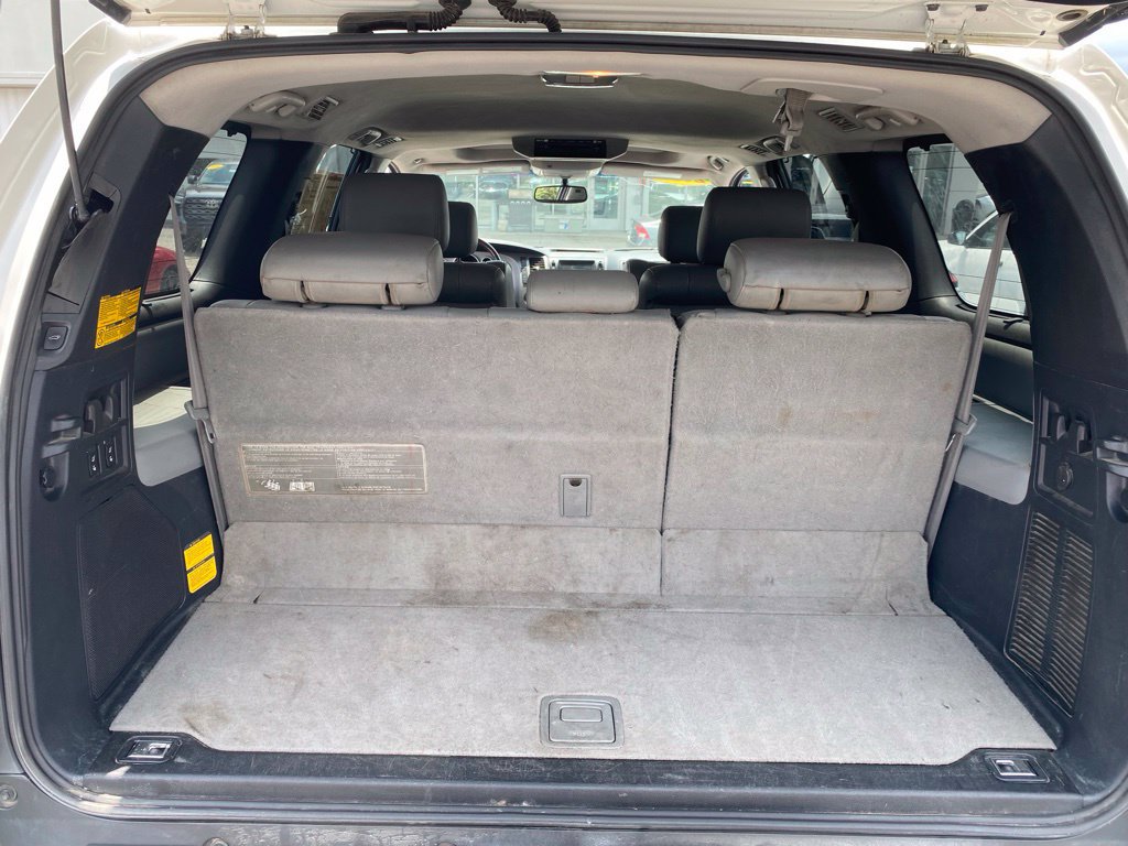 Used 2012 Toyota Sequoia Platinum AWD/4WD image 11