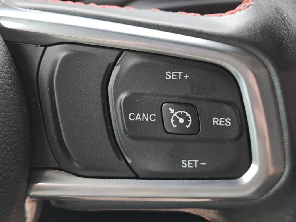 Used 2022 Jeep Gladiator Rubicon w/ Cold Weather Group image 20