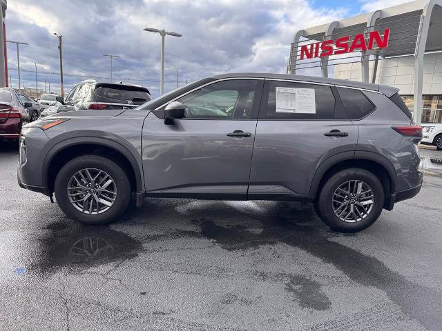 Certified 2025 Nissan Rogue S image 2