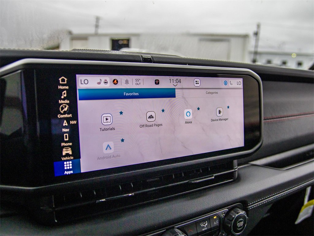 Used 2025 Jeep Wrangler Unlimited Rubicon image 39