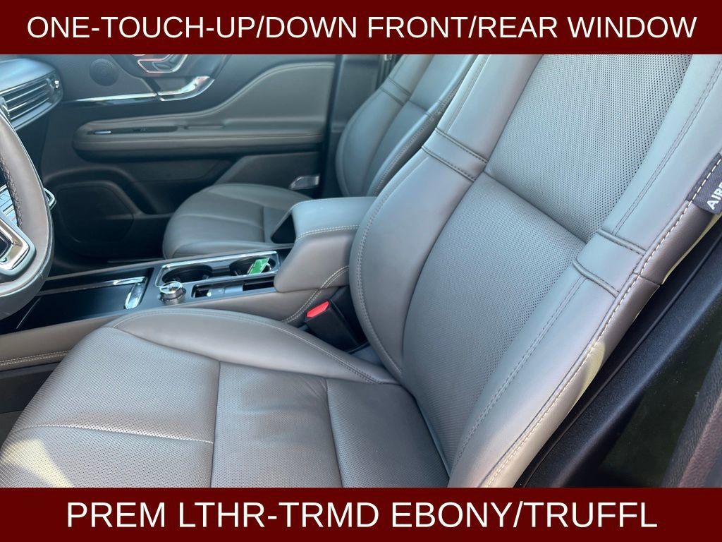 Certified 2023 Lincoln Corsair Reserve w/ Jet Appearance Package image 15