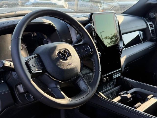 New 2025 RAM 3500 Limited image 20