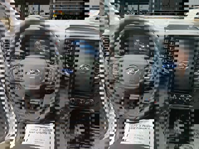 New 2025 Ford Ranger XL image 10