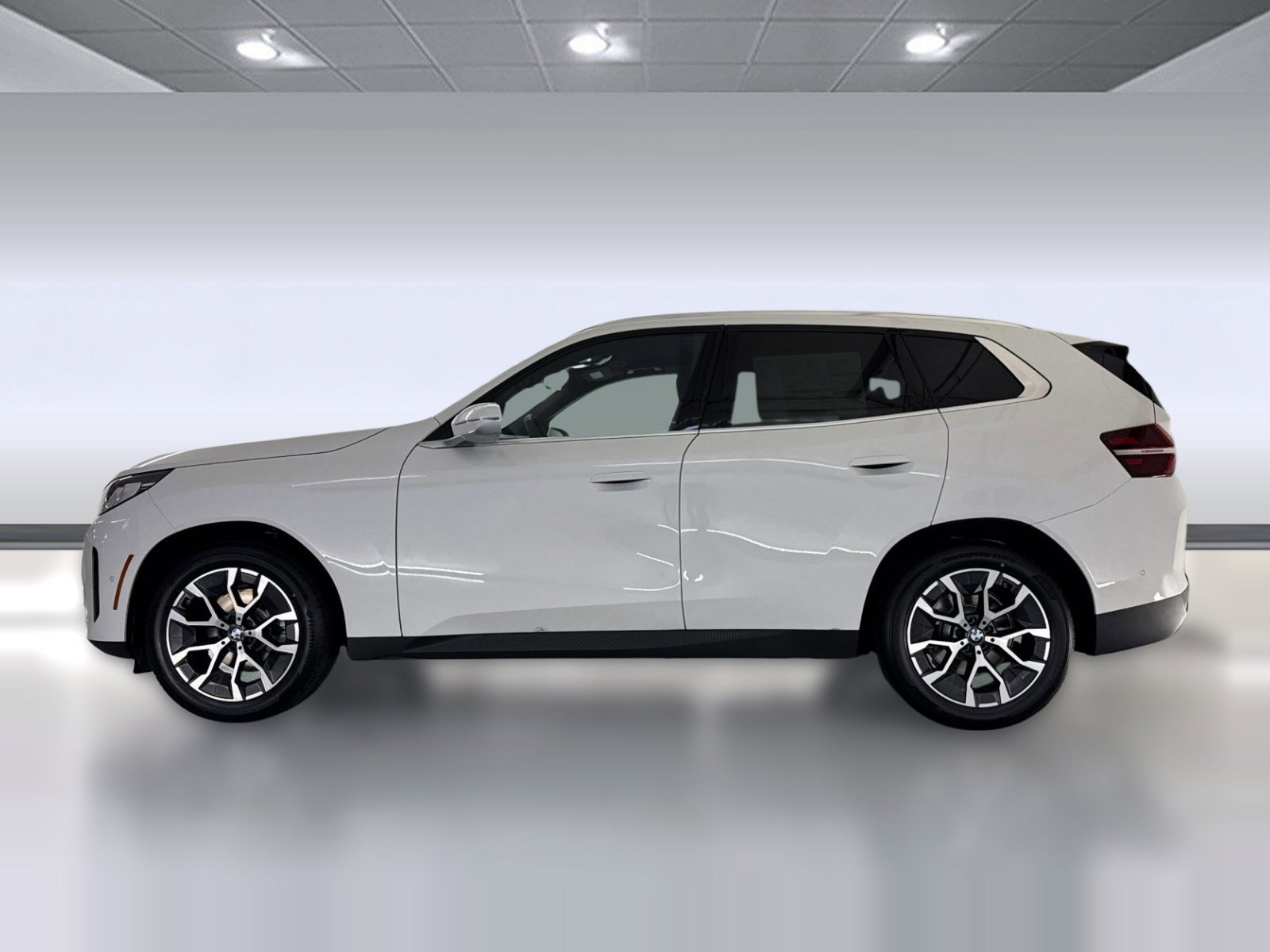 Used 2026 BMW X3 xDrive30i w/ Convenience Package AWD/4WD image 2
