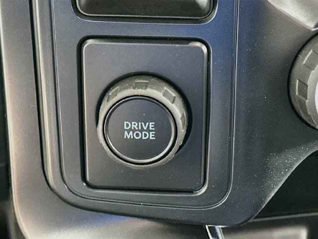 Used 2025 Ford F150 STX RWD image 19