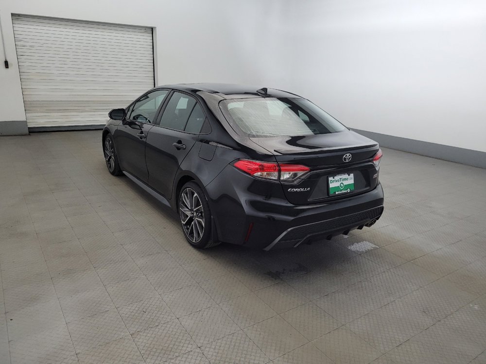 Used 2022 Toyota Corolla SE w/ SE Premium Package FWD image 5