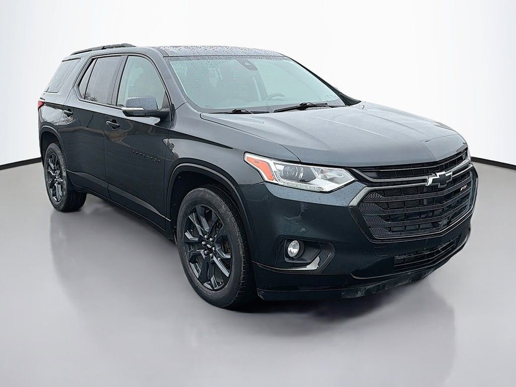 Used 2021 Chevrolet Traverse RS image 2