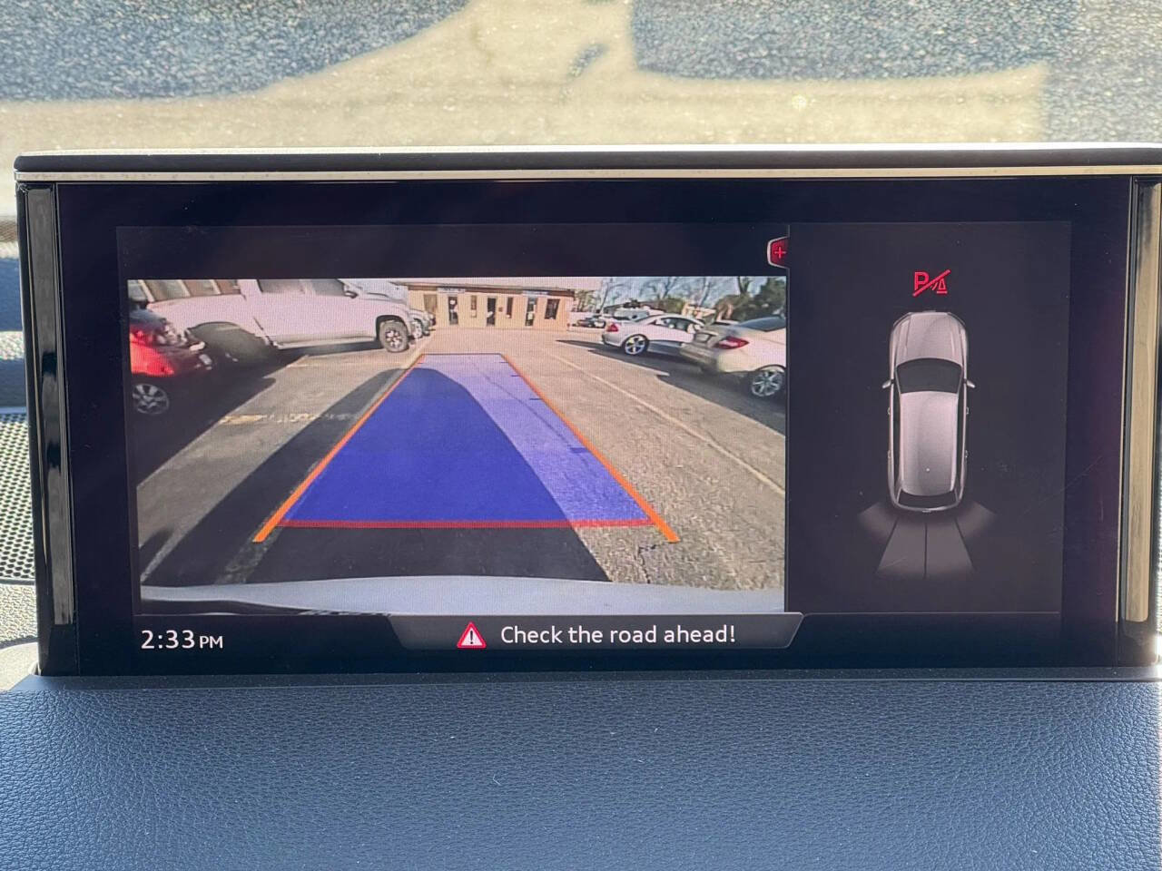 Used 2017 Audi Q7 3.0T Premium w/ Towing Package image 12