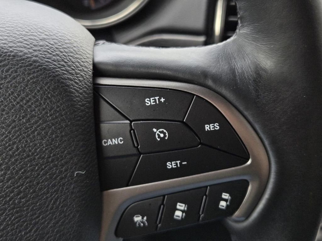 Used 2019 Jeep Grand Cherokee High Altitude image 27