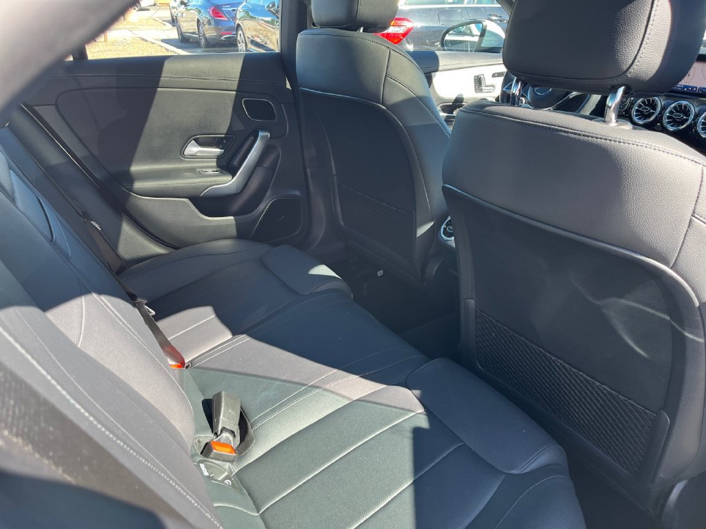 Certified 2024 Mercedes-Benz CLA 250 4MATIC w/ Exclusive Package image 17