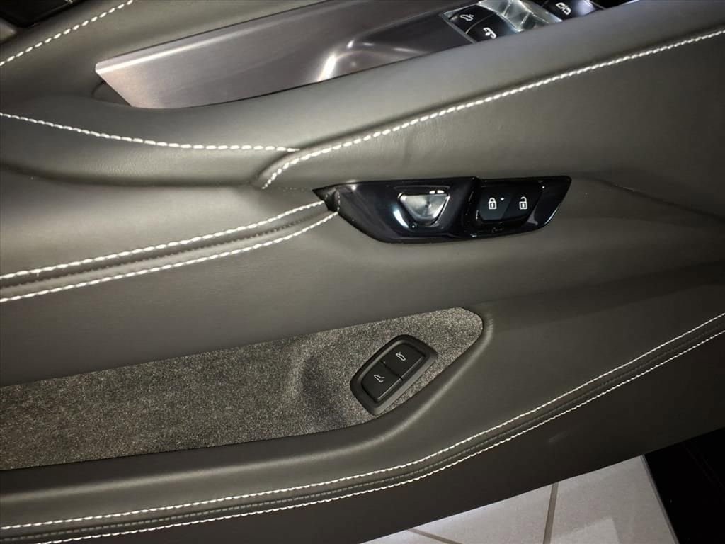 New 2026 Chevrolet Corvette Stingray Premium Conv w/ Stealth Interior Trim Package RWD image 15