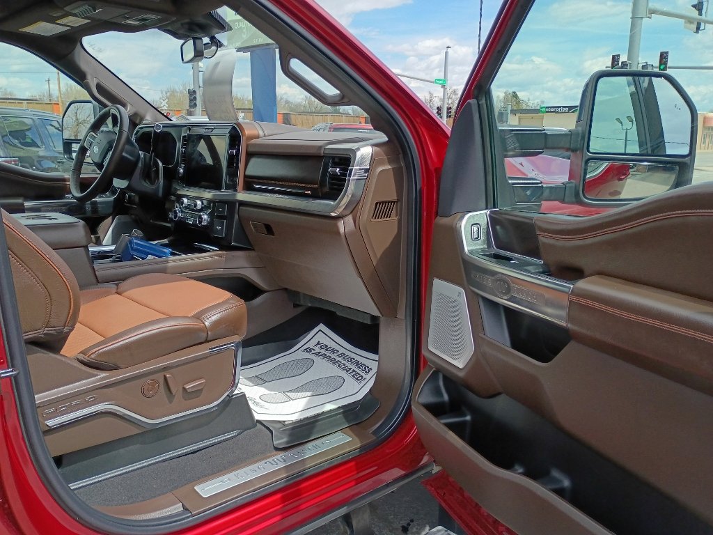 Used 2026 Ford F450 King Ranch w/ FX4 Off-Road Package AWD/4WD image 16