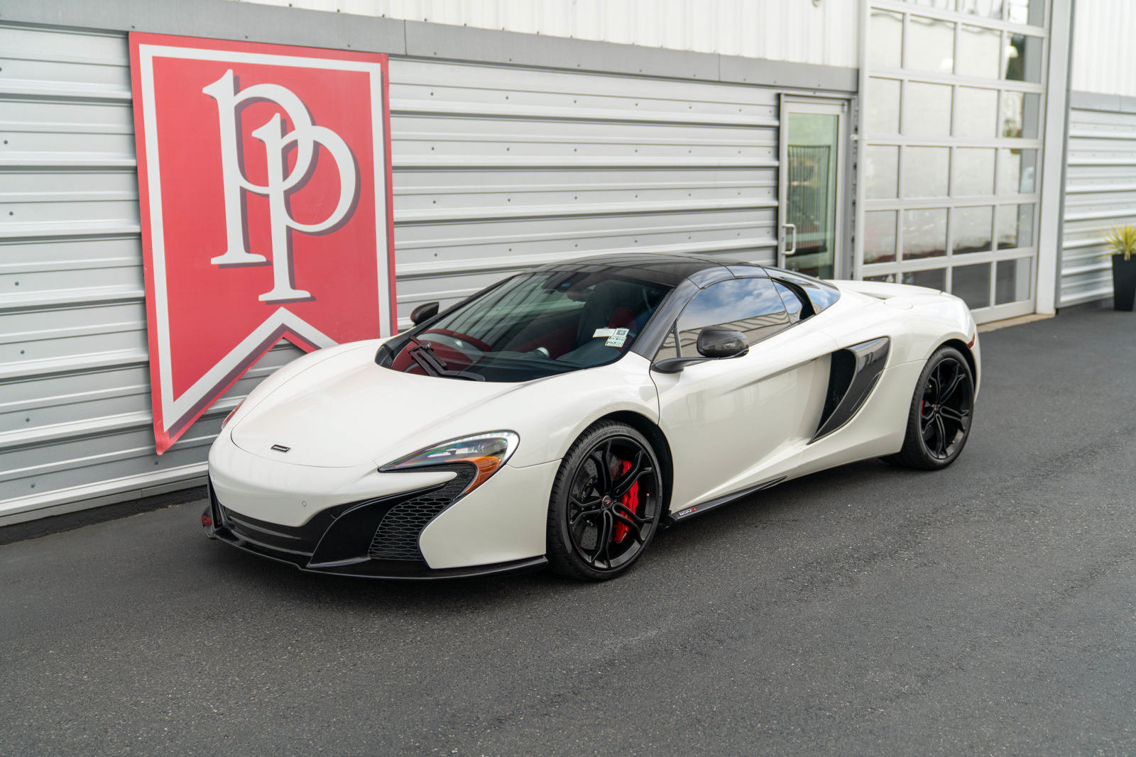 Used 2016 McLaren 650S Spider RWD image 54