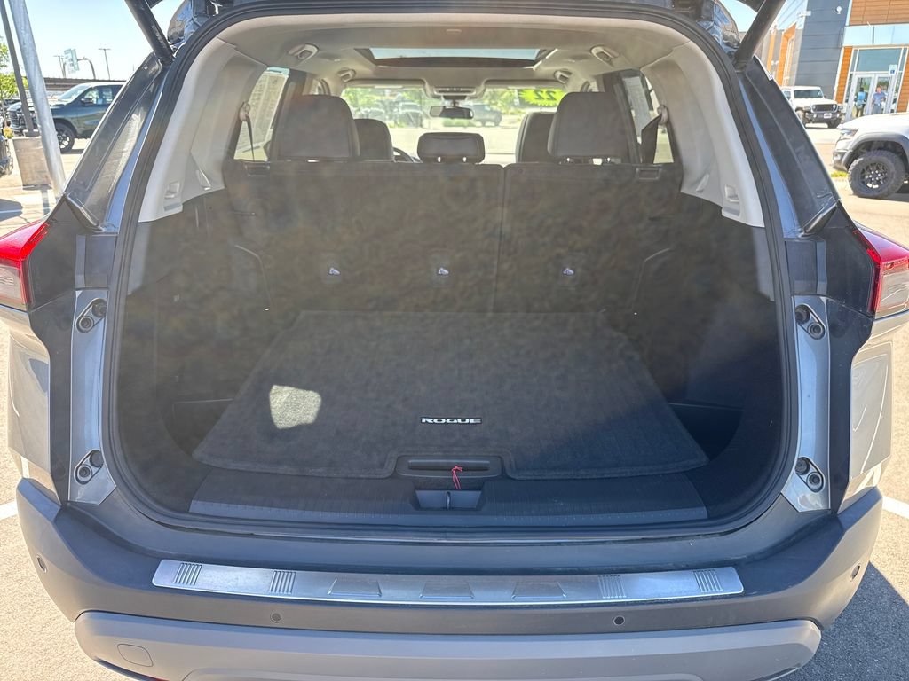 Used 2023 Nissan Rogue SV w/ SV Premium B Package AWD/4WD image 27