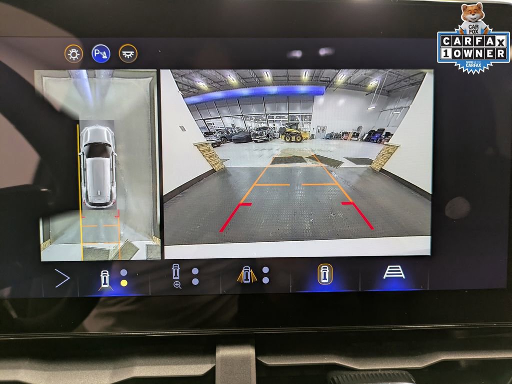 Used 2026 Chevrolet Equinox LT w/ Convenience Package II image 12