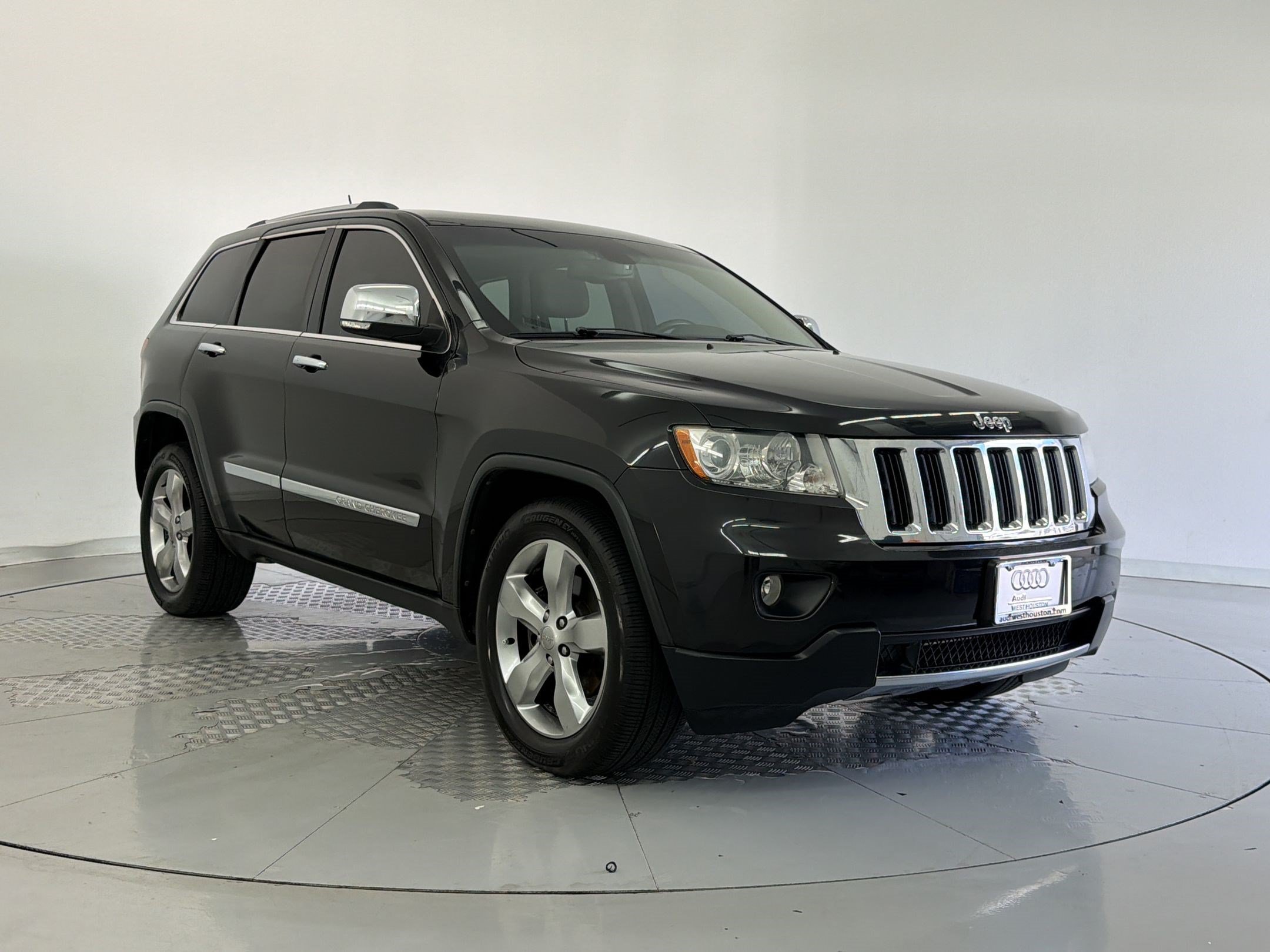 Used 2013 Jeep Grand Cherokee Limited AWD/4WD image 7