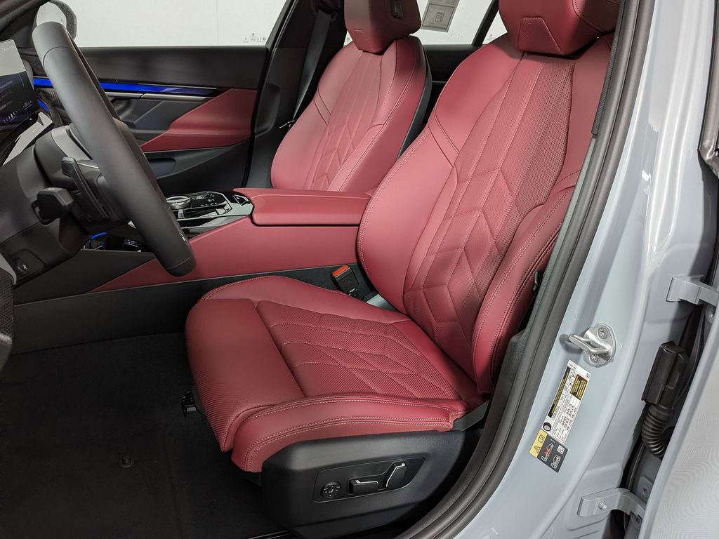 New 2026 BMW i5 eDrive40 image 13