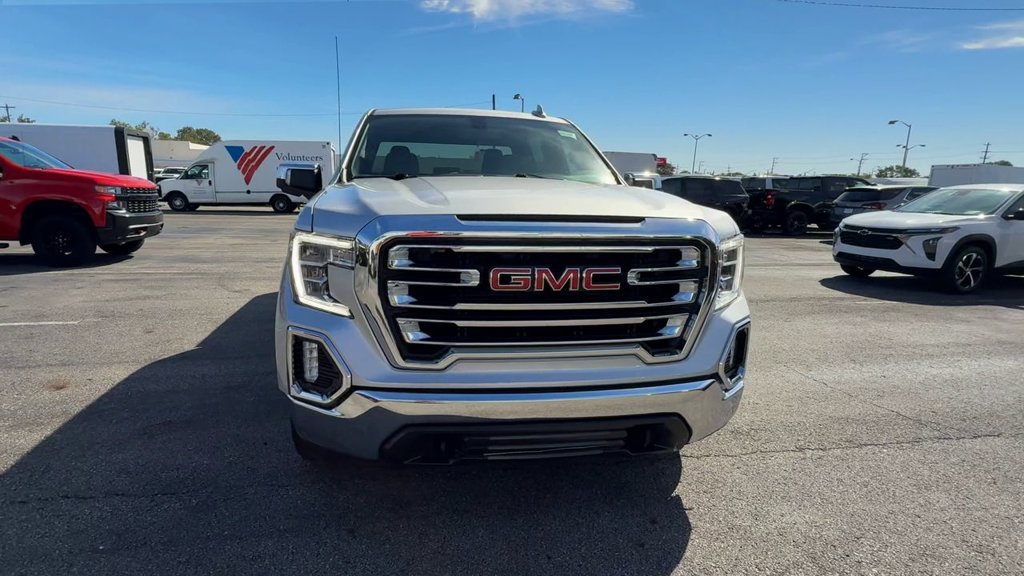 Used 2022 GMC Sierra 1500 SLT w/ X31 Off-Road Package AWD/4WD image 3