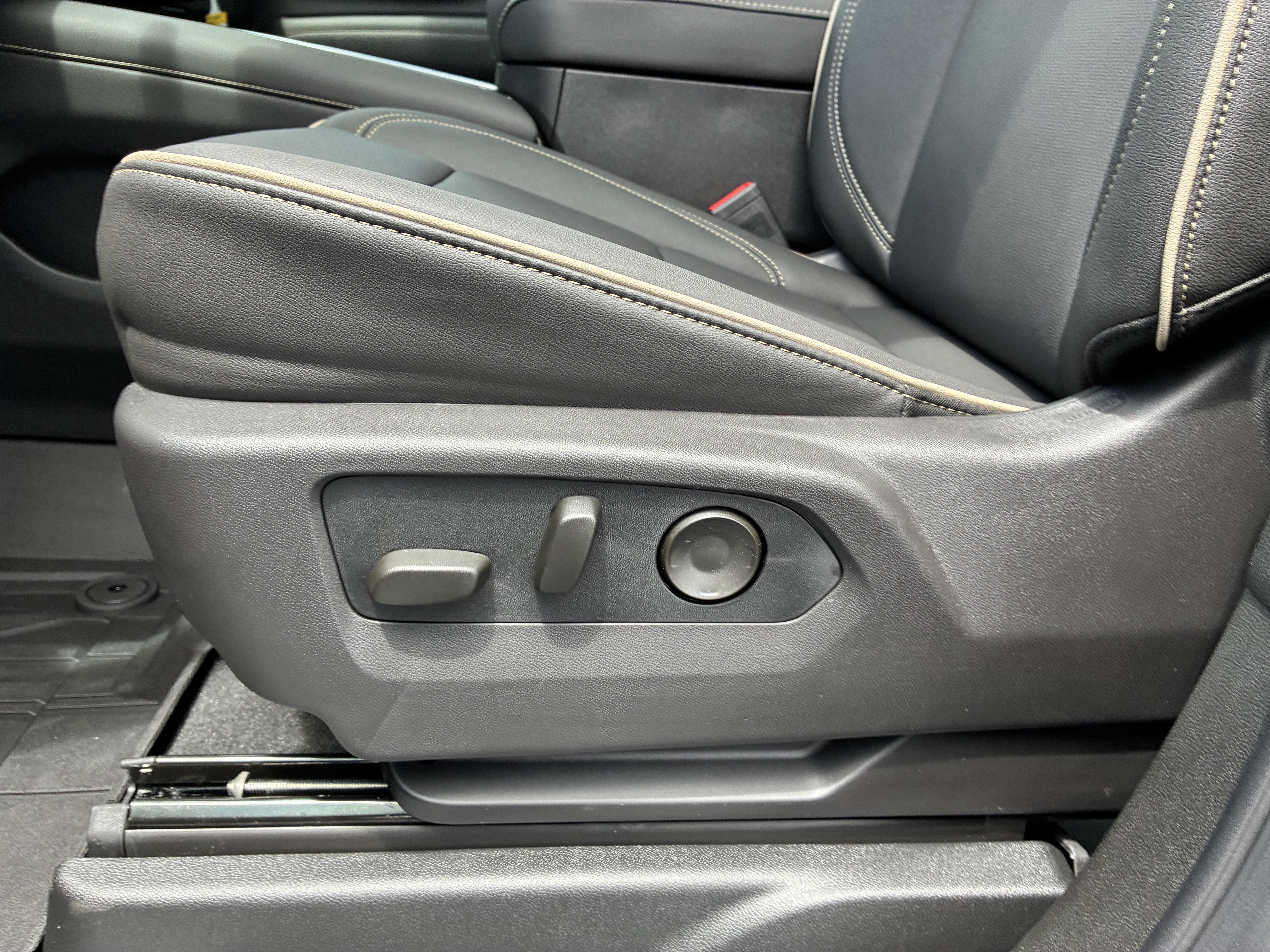 New 2026 Chevrolet Tahoe Premier RWD image 27