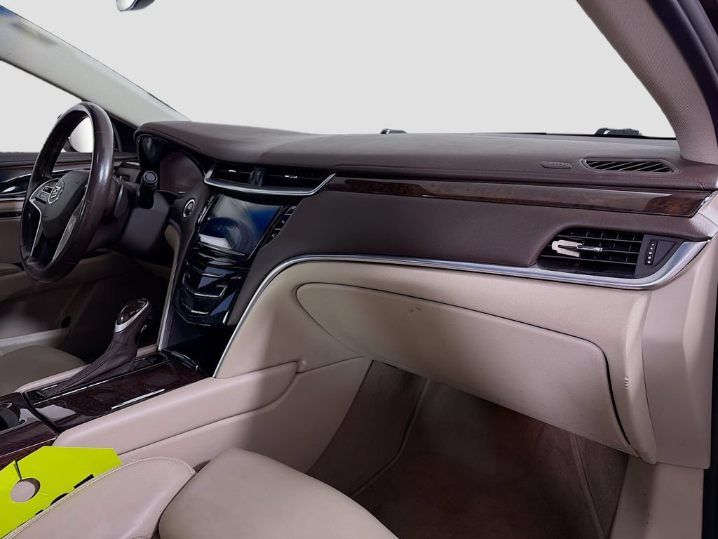 Used 2015 Cadillac XTS Premium FWD image 32
