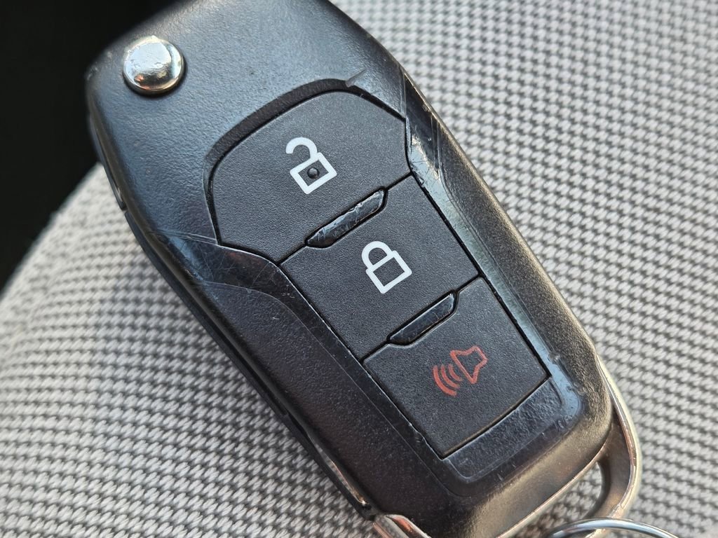 Used 2018 Ford Explorer FWD image 35