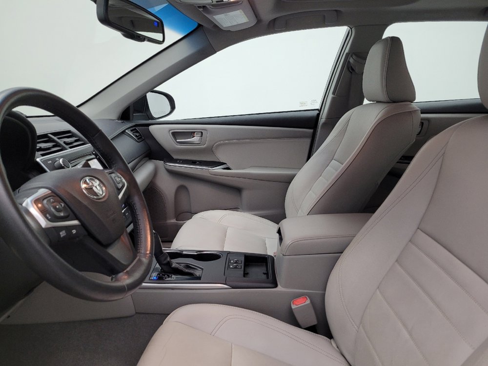 Used 2017 Toyota Camry XLE FWD image 17