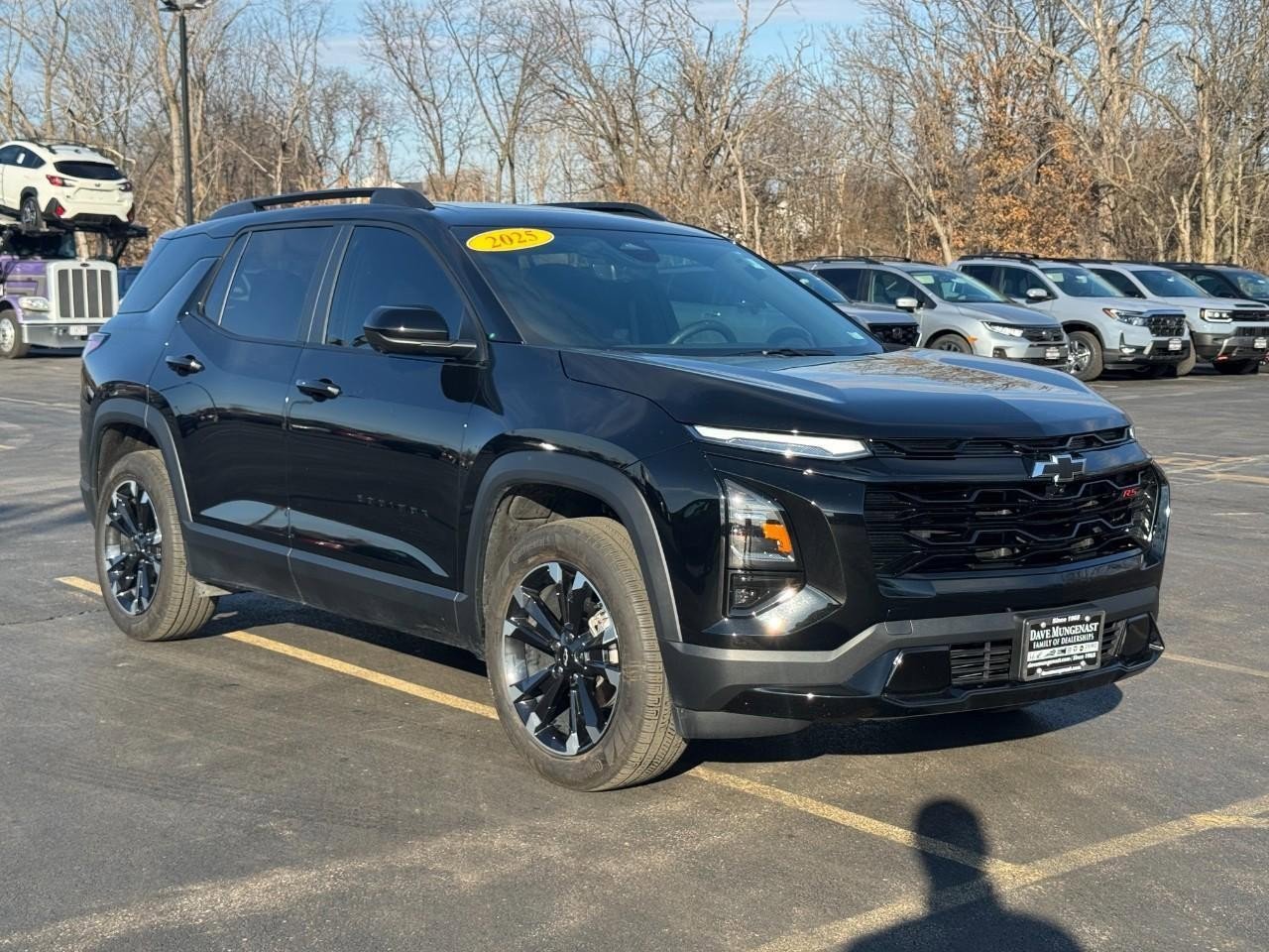 Used 2025 Chevrolet Equinox RS w/ Safety and Technology Package image 2
