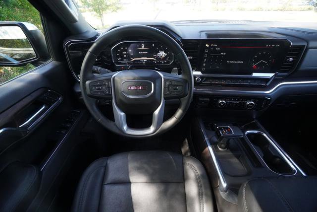 Used 2024 GMC Sierra 1500 SLT w/ SLT Premium Plus Package AWD/4WD image 16