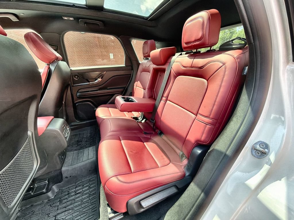 Certified 2025 Lincoln Corsair Reserve w/ Equipment Group 202A AWD/4WD image 27
