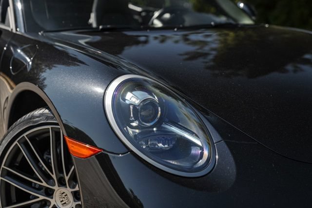 Used 2019 Porsche 911 Carrera RWD image 8
