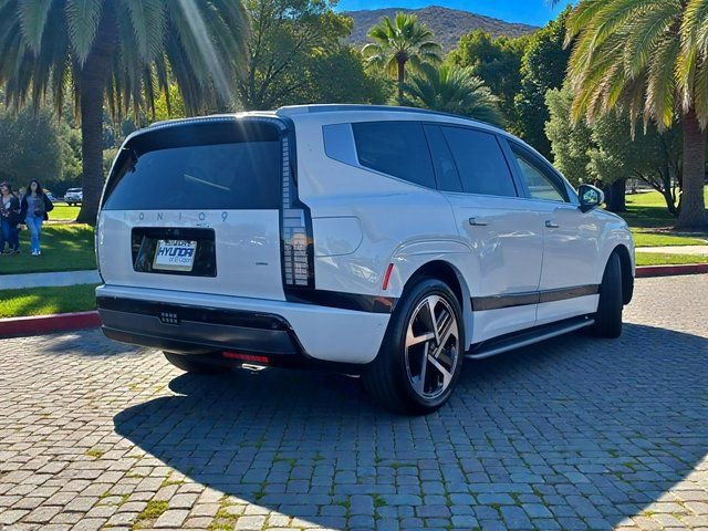 New 2026 Hyundai Ioniq 9 Calligraphy image 4