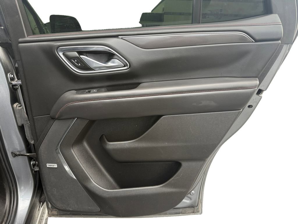 Used 2022 Chevrolet Tahoe RST w/ Luxury Package AWD/4WD image 20