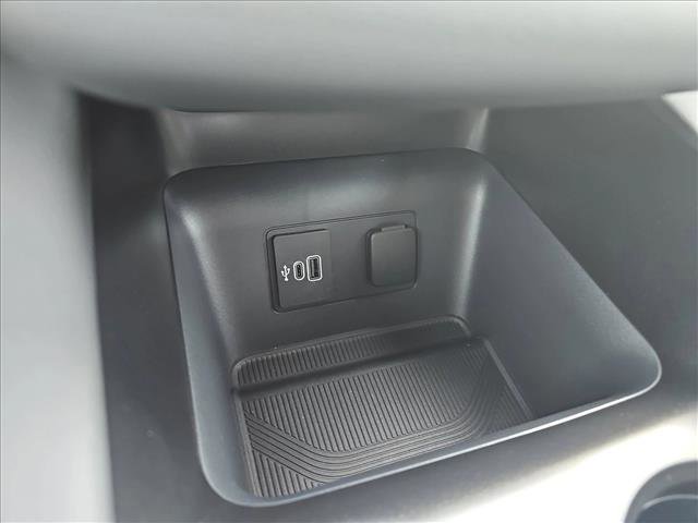 New 2026 Ford Explorer Active image 22