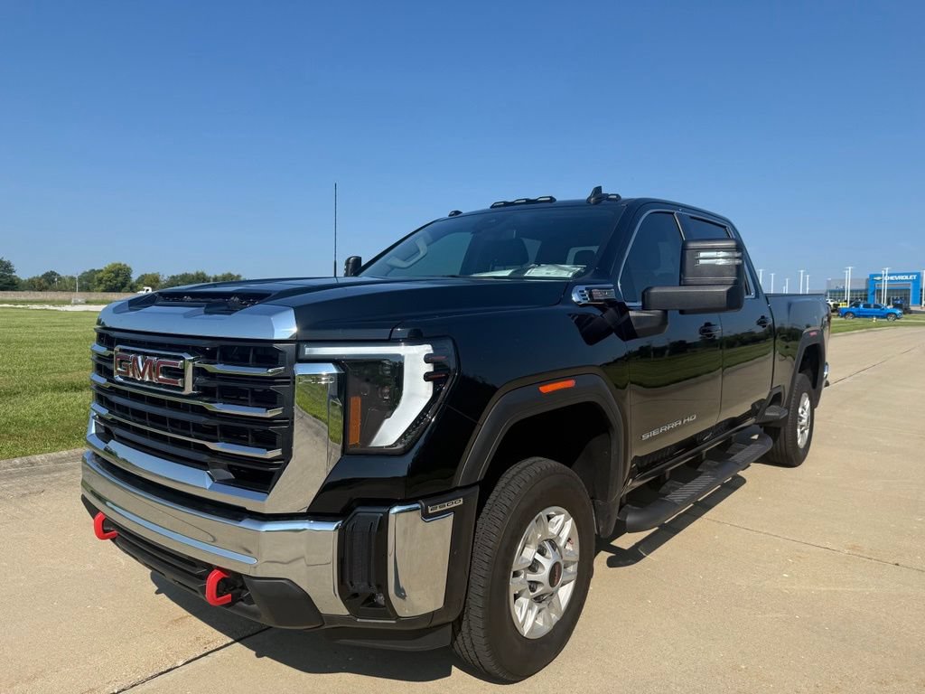 Used 2025 GMC Sierra 2500 SLE w/ SLE Value Package; AWD/4WD image 10