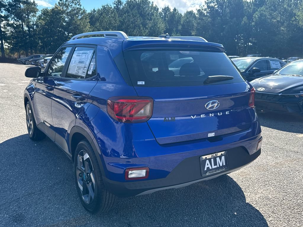 New 2026 Hyundai Venue SEL image 3