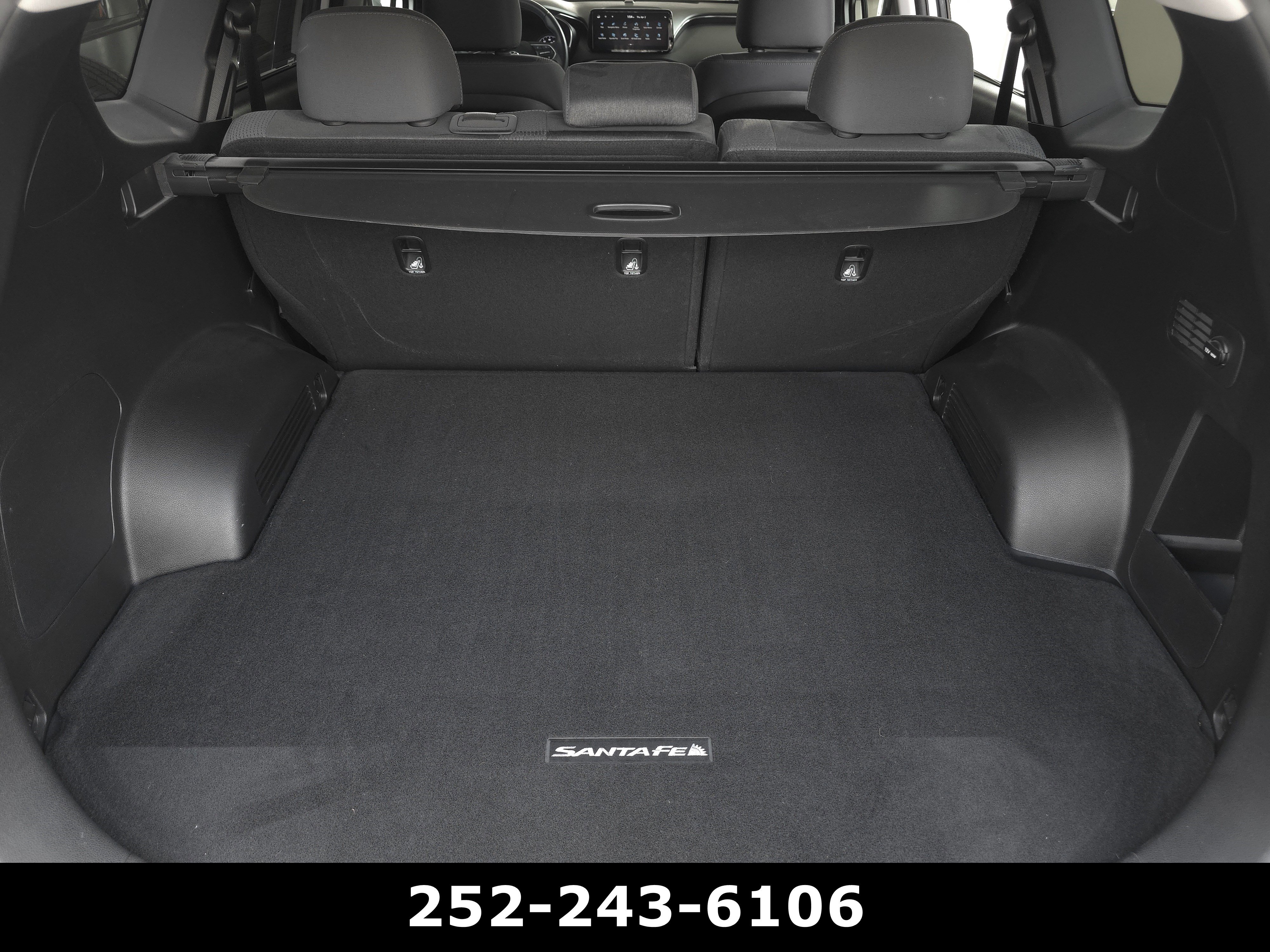 Used 2023 Hyundai Santa Fe SEL image 35