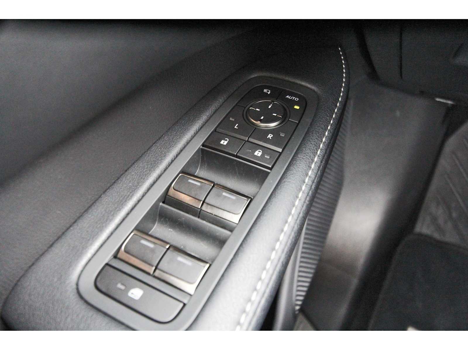 Used 2025 Lexus RX 450h AWD w/ Convenience Package image 20