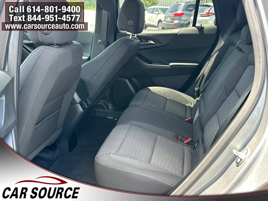 Used 2025 Chevrolet Equinox LT FWD image 12