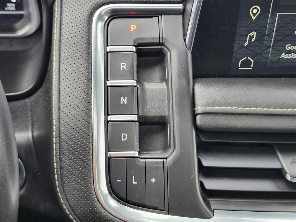 Used 2023 GMC Yukon SLT image 27