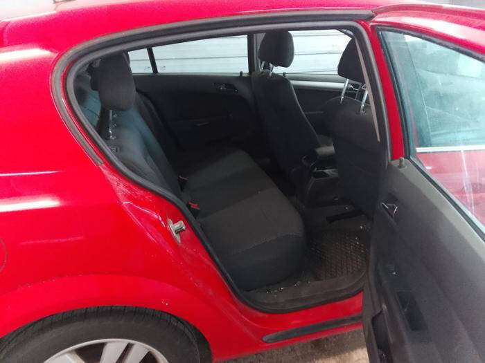 Used 2008 Saturn Astra XR w/ Advanced Audio Package FWD image 28