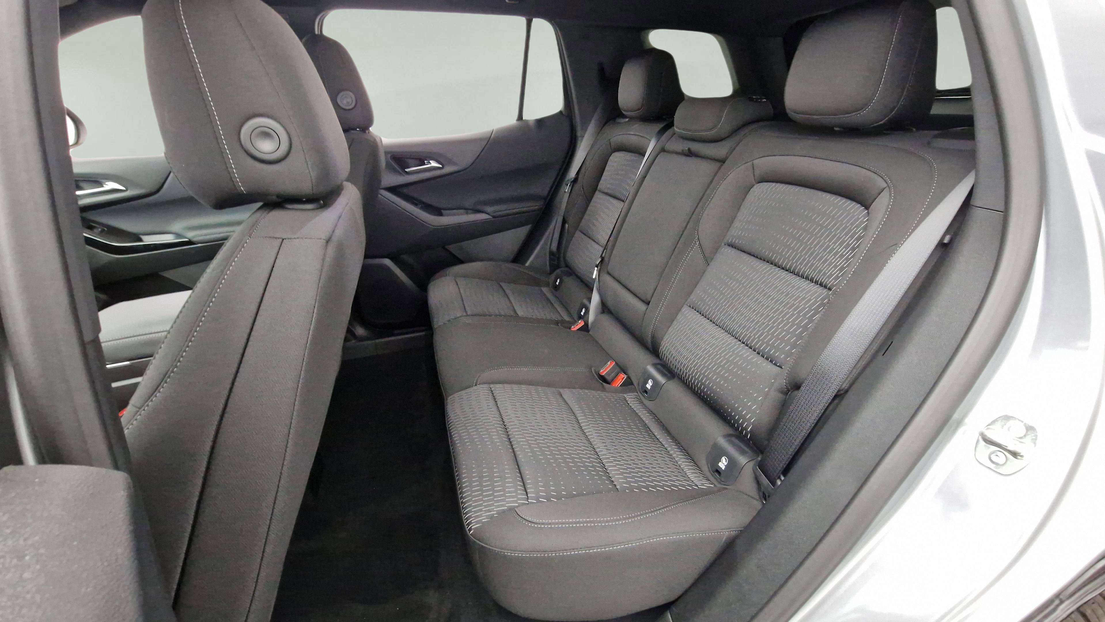 New 2026 Chevrolet Equinox LT w/ Safety and Technology Package image 24